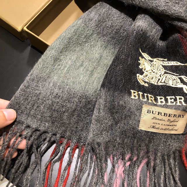 Burberry圍巾 專櫃同步新款 巴寶莉情侶款圍巾 burberry2019新品羊絨經典條紋編織圍巾  llwj6876